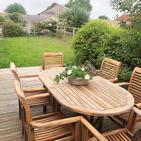 Dabinett Holiday Cottage กลาสตันเบอรี ภายนอก รูปภาพ